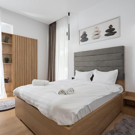 Eden - Elegant Retreat In Rosetti Luxury Lejlighed Bukarest Eksteriør billede