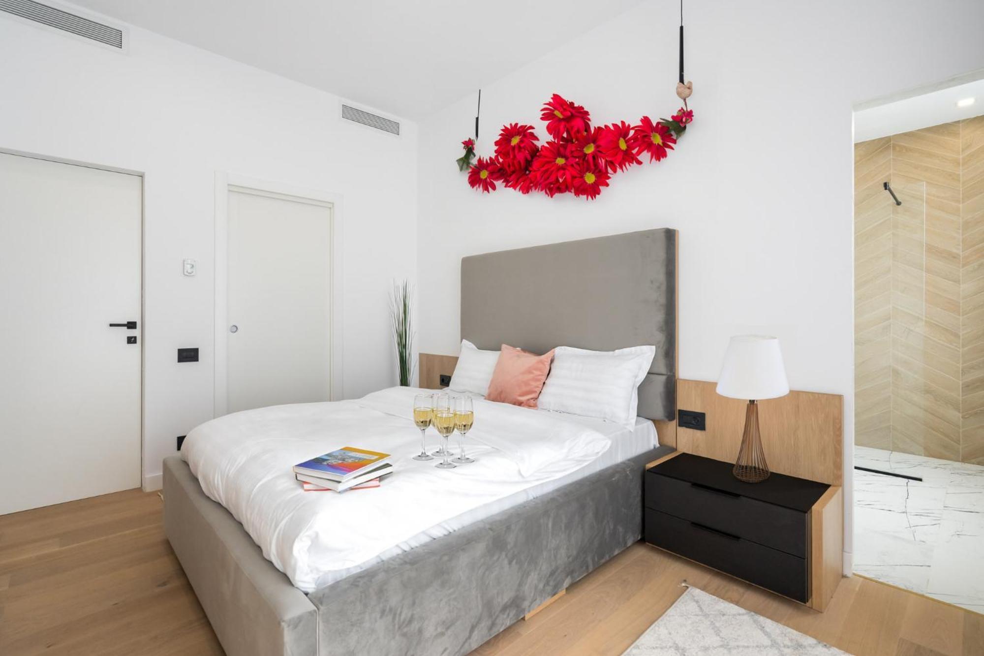 Eden - Elegant Retreat In Rosetti Luxury Lejlighed Bukarest Eksteriør billede