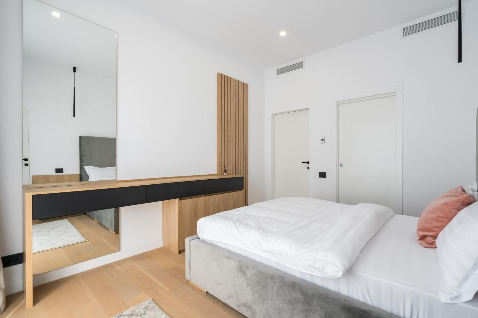 Eden - Elegant Retreat In Rosetti Luxury Lejlighed Bukarest Eksteriør billede