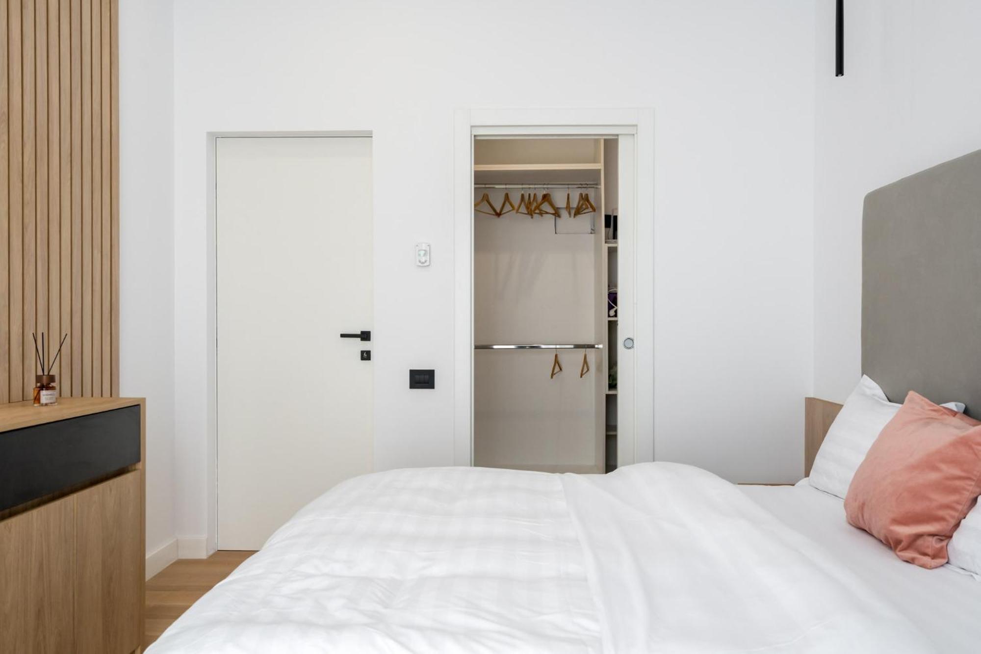 Eden - Elegant Retreat In Rosetti Luxury Lejlighed Bukarest Eksteriør billede